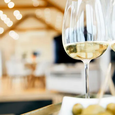 Hillock's Farm Cottage, Luxury